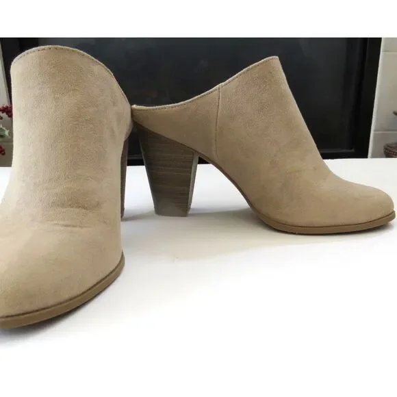 Express Women's Block Heel Mules  Faux Suede Tan  8 EUC - Picture 6 of 11